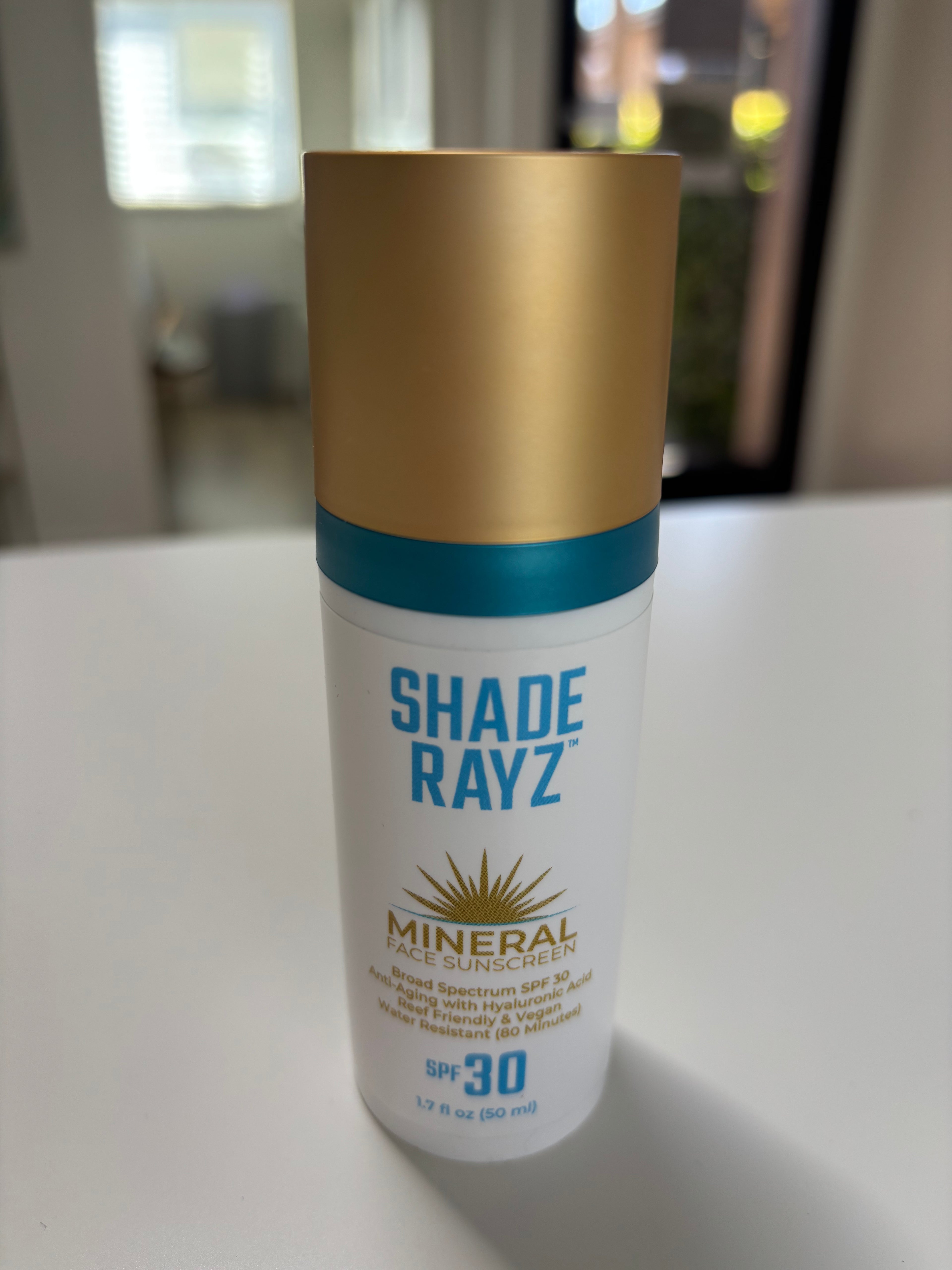 Shade Rayz SPF 30